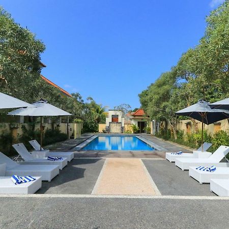Bali Mega Hotel Джимбаран Экстерьер фото