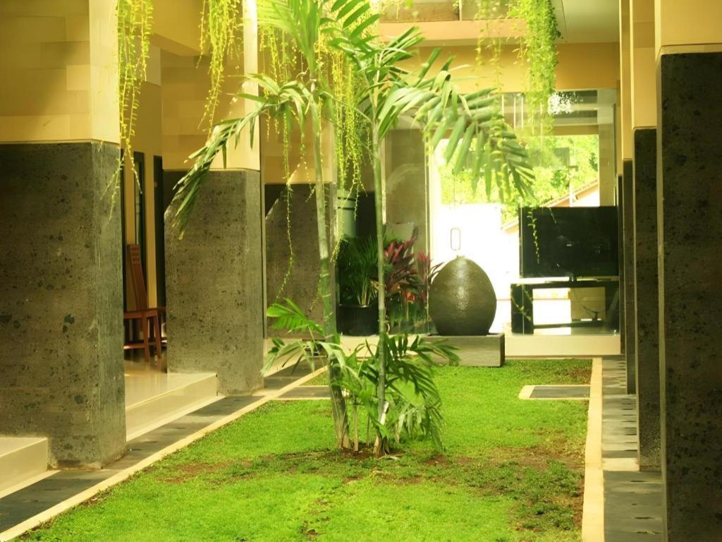 Bali Mega Hotel Джимбаран Экстерьер фото