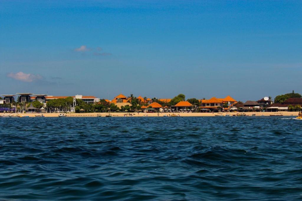 Bali Mega Hotel Джимбаран Экстерьер фото
