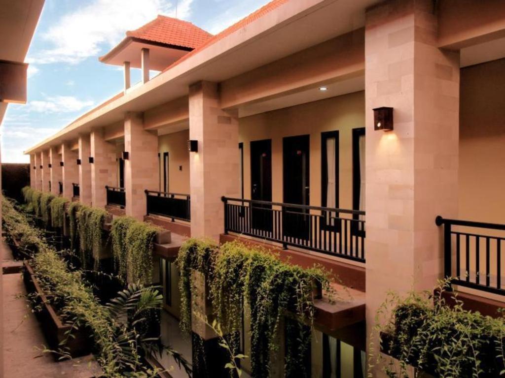 Bali Mega Hotel Джимбаран Экстерьер фото