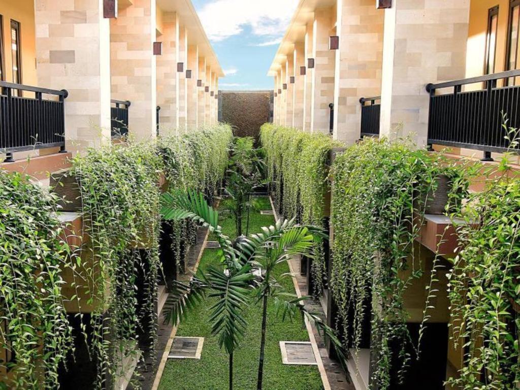 Bali Mega Hotel Джимбаран Экстерьер фото
