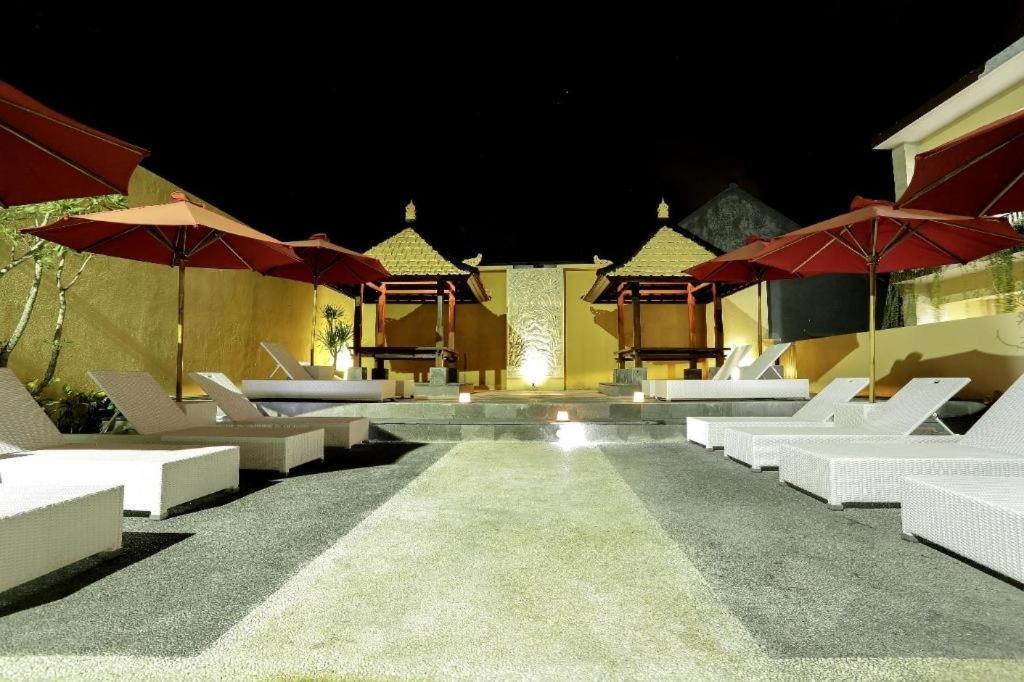 Bali Mega Hotel Джимбаран Экстерьер фото