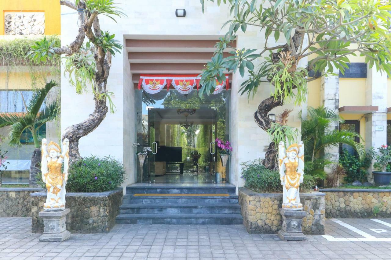 Bali Mega Hotel Джимбаран Экстерьер фото