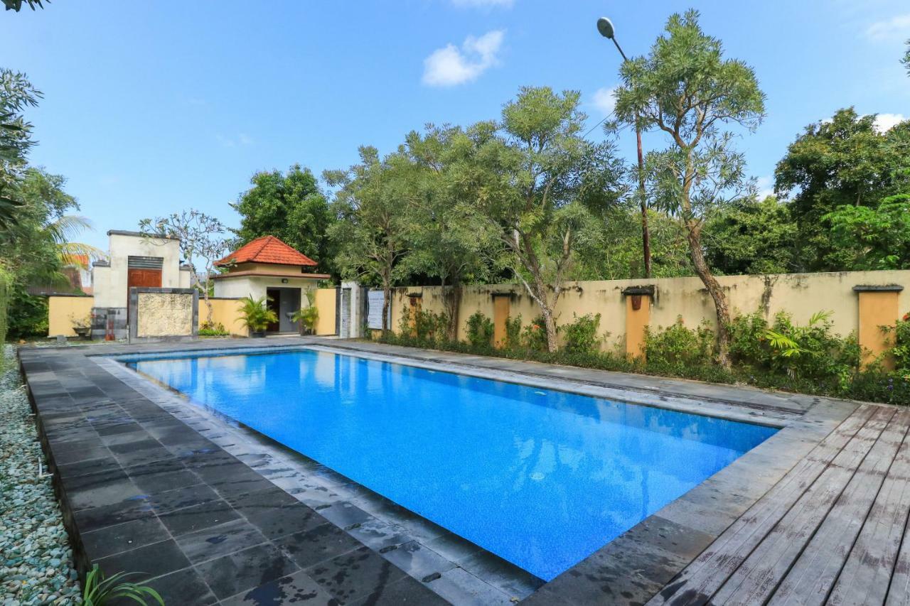 Bali Mega Hotel Джимбаран Экстерьер фото